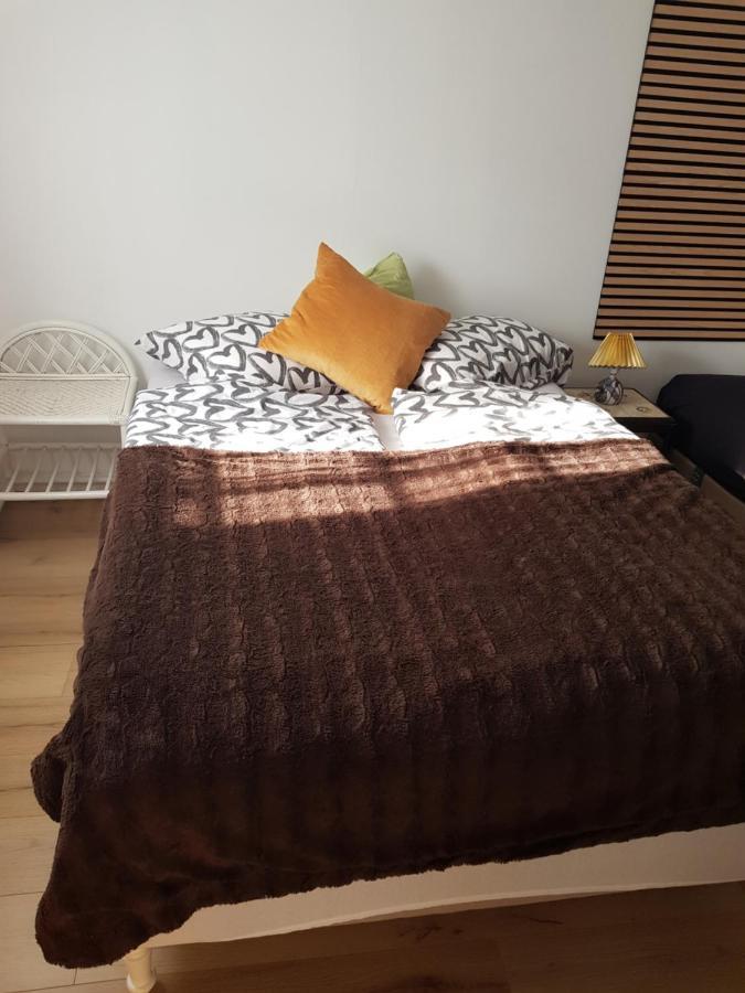 Trandafir Guesthouse Эгтвед Экстерьер фото